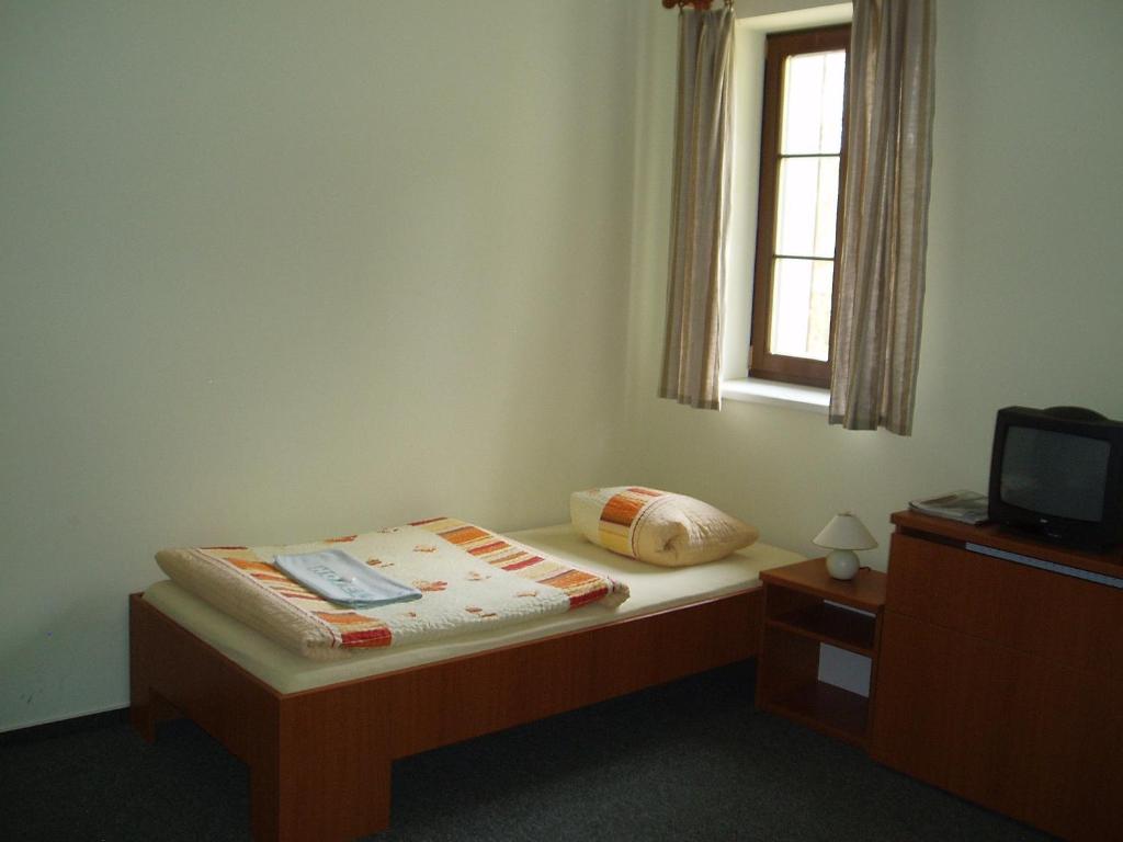Restaurace A Penzion Ceska Hospoda Heřmanice Kamer foto