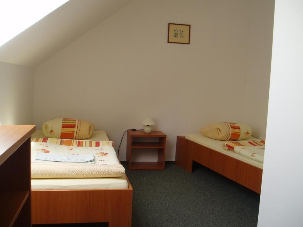 Restaurace A Penzion Ceska Hospoda Heřmanice Kamer foto